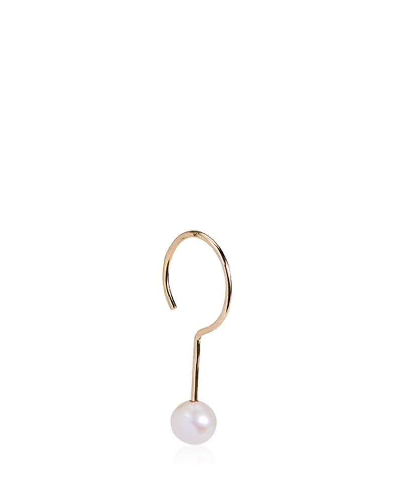 Front of a size O/S Ara Earring in Gold And Pearl in Gold And Pearl by beaufille. | dia_product_style_image_id:329009